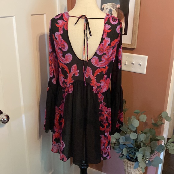 Free People Intimately Symphony Slip sheer bell sleeve XS boho open back tunic - Picture 9 of 15